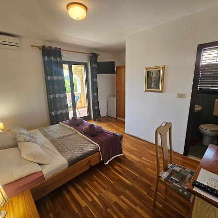 Apartments & Rooms Gaspar Ровінь Екстер'єр фото